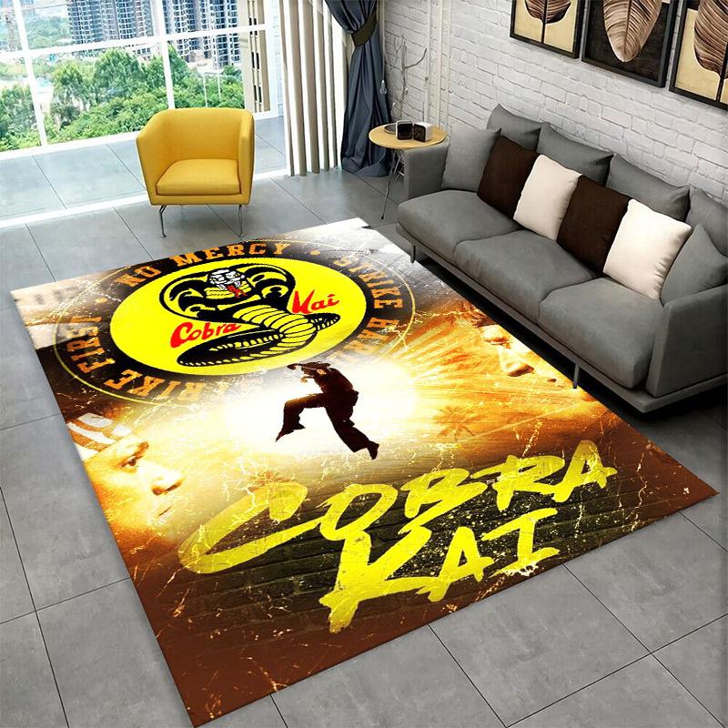 Tappeto Tappetino Cobra Kai TV Amanda Karate per Camera da Letto Soggiorno Divano Sala Giochi Zerbino Decorazioni per la Casa, Tappeto per Area Bambini Antiscivolo Regalo