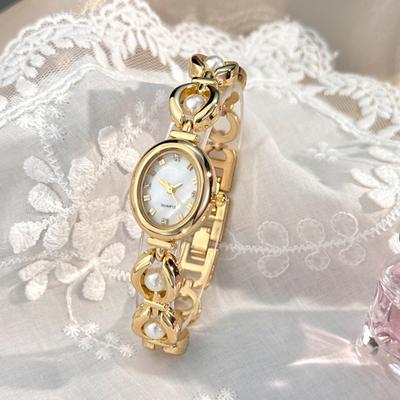 Ladies Oval Dial Watch Elegant Faux Pearl Bracelet Nacre Surface Wristwatch Retro Quartz Watch Luxury Timepiece