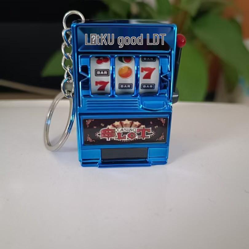 Retro Joystick Fruit Machine Keychain: Playable Spin Wheel Pendant Toy