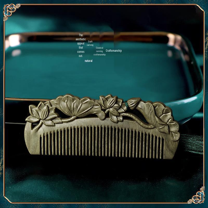 Engraved Green Sandalwood Anti-static Scalp Massage Comb