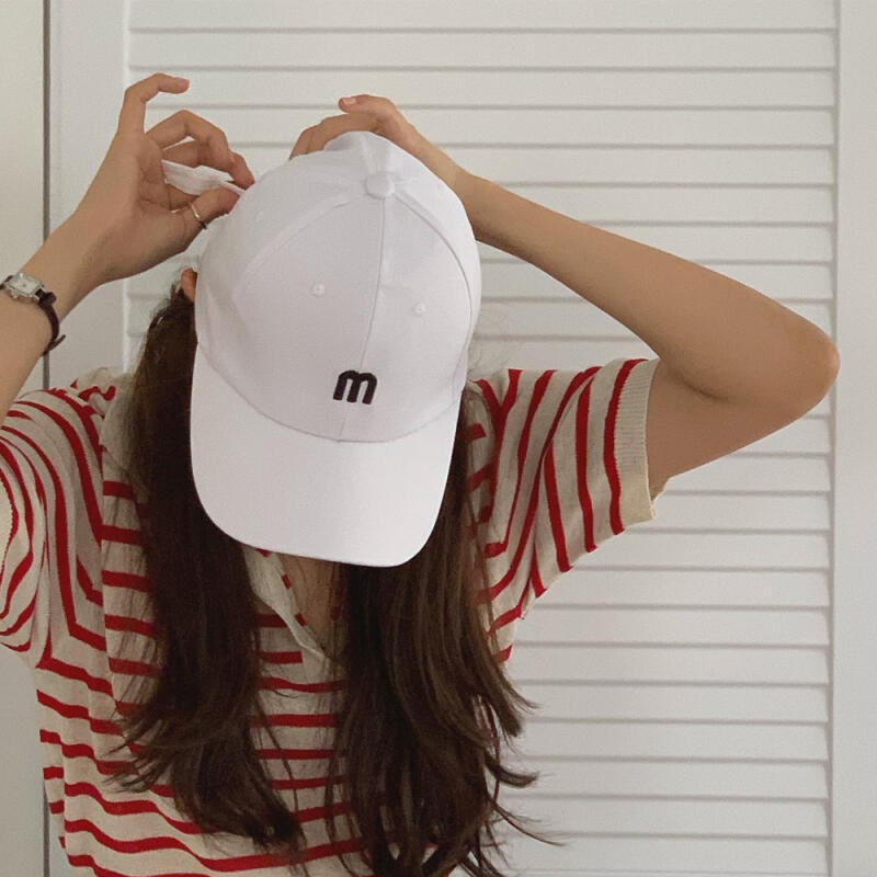 Daily Baseball Cap M Logo Couple Casual Ball Cap for Men and Women beige