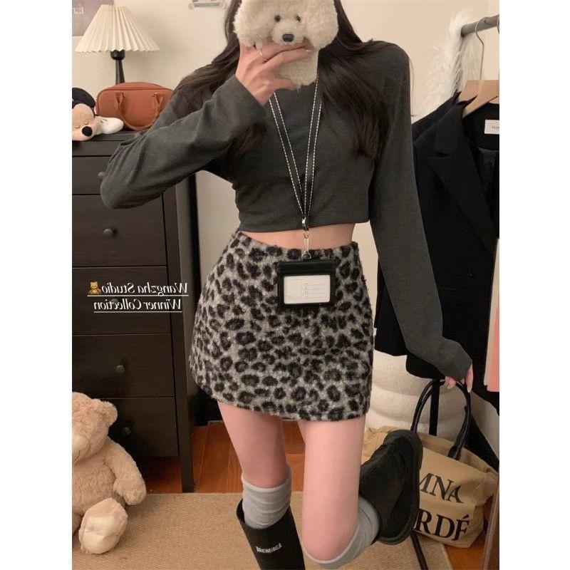 Korean Retro Leopard Print Lambswool A-Line Short Skirt - High Waist Slimming Design