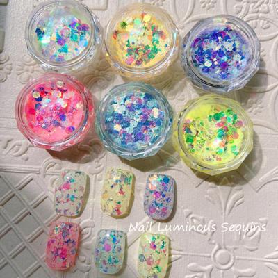 1 Box Nail Glitter Powder Boxed Beauty DIY Tool Beautiful Lady Art Sequins Ornament for Beginners