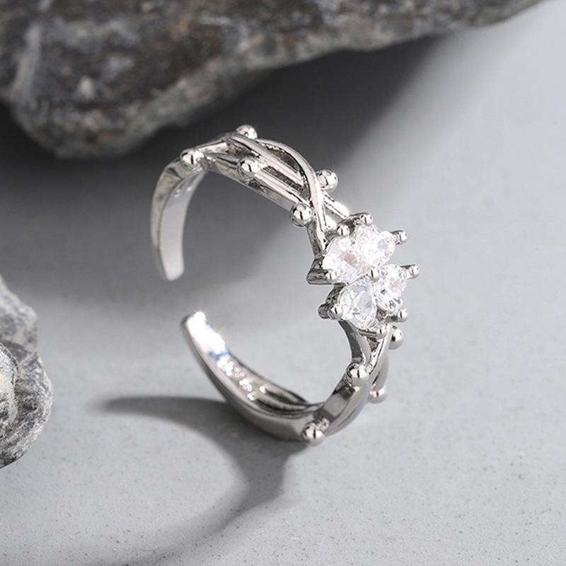 

925 Sterling Silver Crystal Sweet Flower Couple Finger Rings for Woman Wedding Engagement Party Gift Charm Jewelry One Size