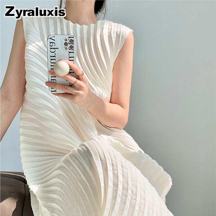 High-quality Miyake-pleated Women's Sleeveless Long Dress with Water-ring Curved Pleats, Versatile for Daily Wear and Commuting, Stylish Design