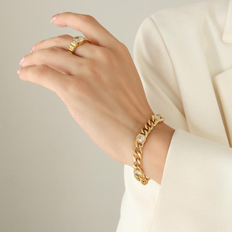 European-American Titanium Steel Gold-Plated Cuban Link Jewelry Set - Colorfast Bracelet & Necklace