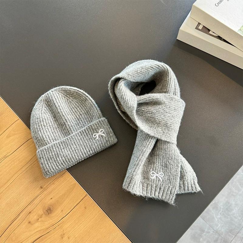 Autumn Winter Cute Bow Embroidered Knitted Cap And Scarf 2-Piece Set For Children