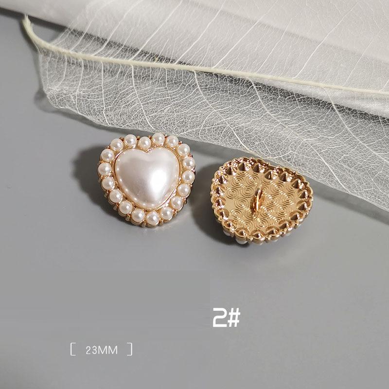 0Pcs/lot 23mm Metal Heart-shaped Button High-end Coarse Linen Woven Jacket Button Sweater Knitted Hand Sewn Button