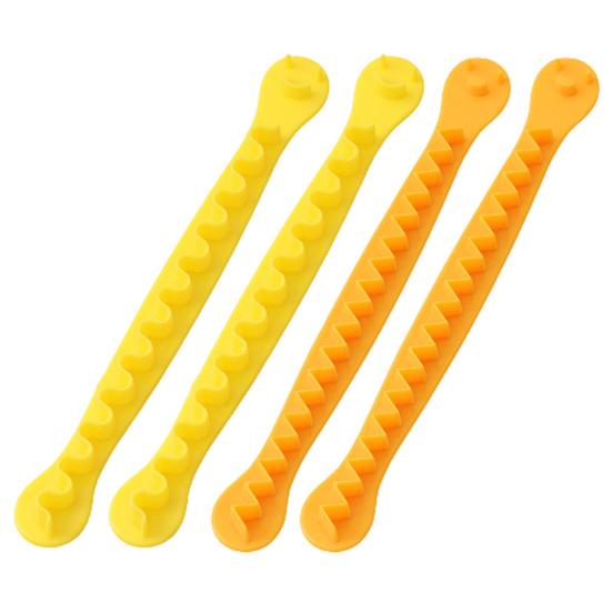 

4 шт. Яйцерезка с милым дизайном в виде улыбки, пищевая форма для вареных яиц, фруктов, сыра, помидоров, кухонный инструмент с треугольными и полукруглыми формами 4pcs