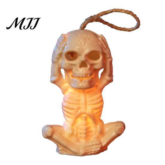 Decorative Skeleton for Shop Windows Halloween Decoration with LED Light, Spooky Lighted Plastic Skull Safe Electronic Candle Ornament Rope