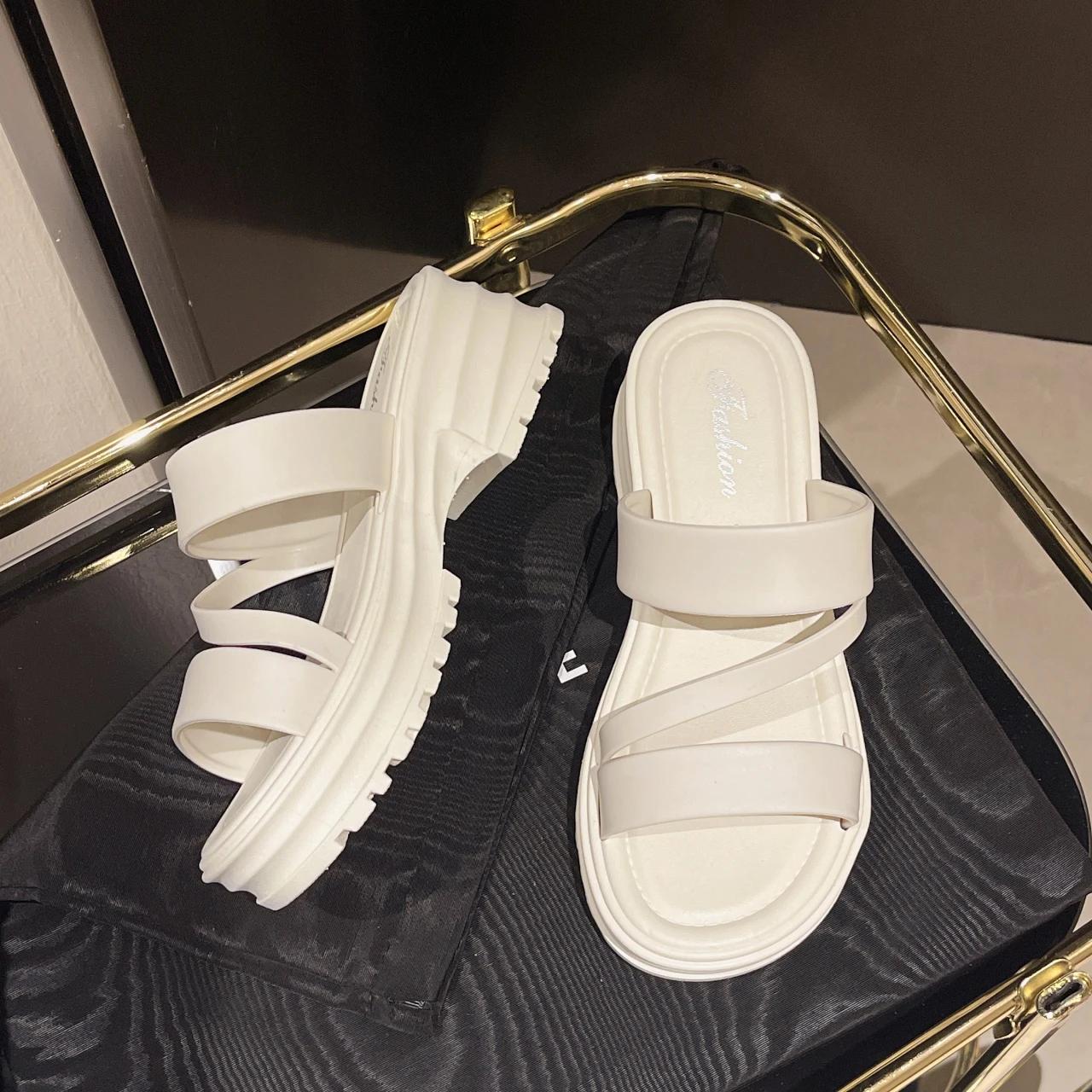 

Fashion Casual Women s Slippers Summer Outdoor Thick Bottom Slippers for Female 2024 Fashion Platform Fashion Solid Color Non-slip Shoes 35 бежевый