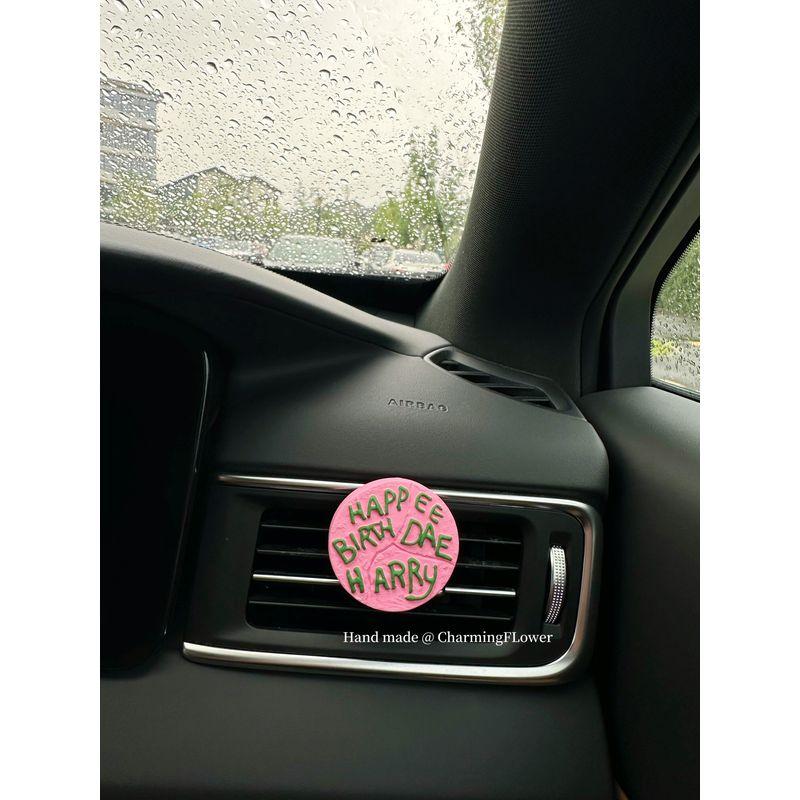 

Harry Potter Higer Cake Car Fragrant Stone Air Outlet Decoration Aromatherapy Car Accessories Girls Gifts A Hagrid Cake