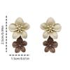 Fashion Elegant Daisy Flower Stud Earrings for Women Red Yellow Color Sweetheart Symmetrical Earring Holiday Party Jewelry Gifts