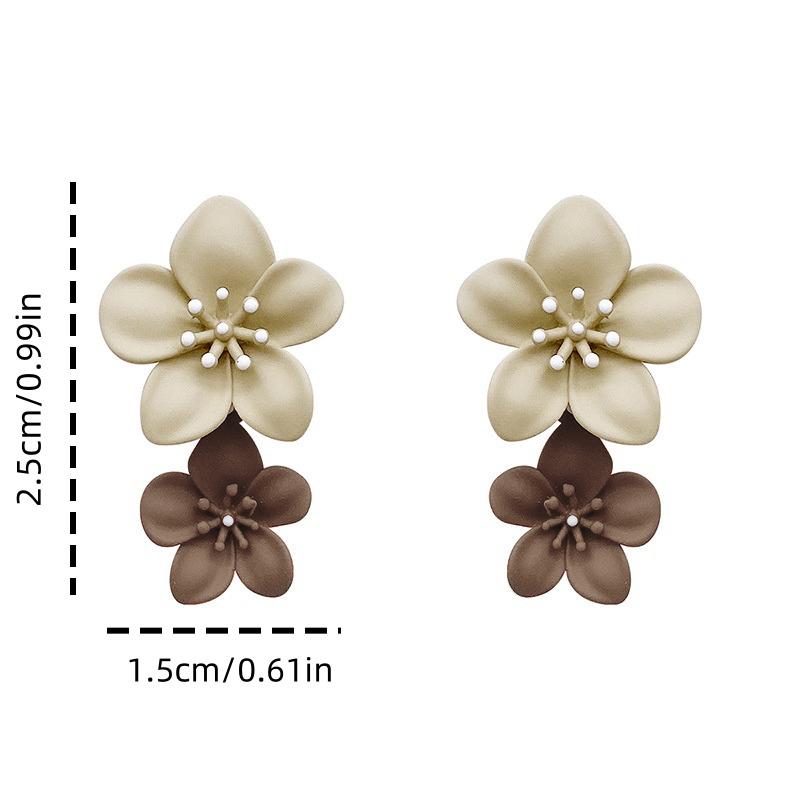 Fashion Elegant Daisy Flower Stud Earrings for Women Red Yellow Color Sweetheart Symmetrical Earring Holiday Party Jewelry Gifts