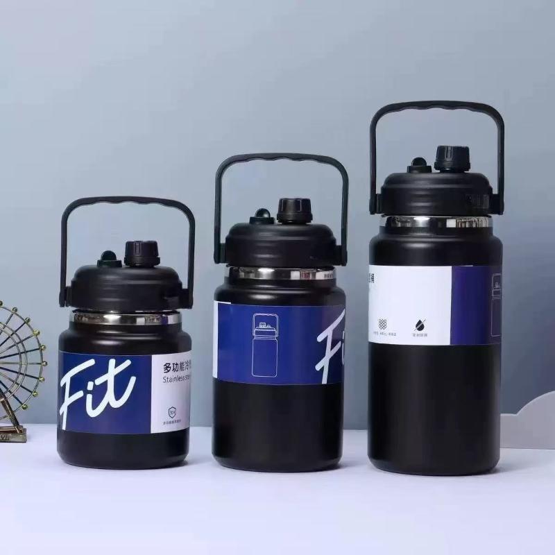 Stainless Steel Insulated Water Jug Food Grade Leak Proof Lid 24H Heat Cold Retention for Picnic Beach Trips