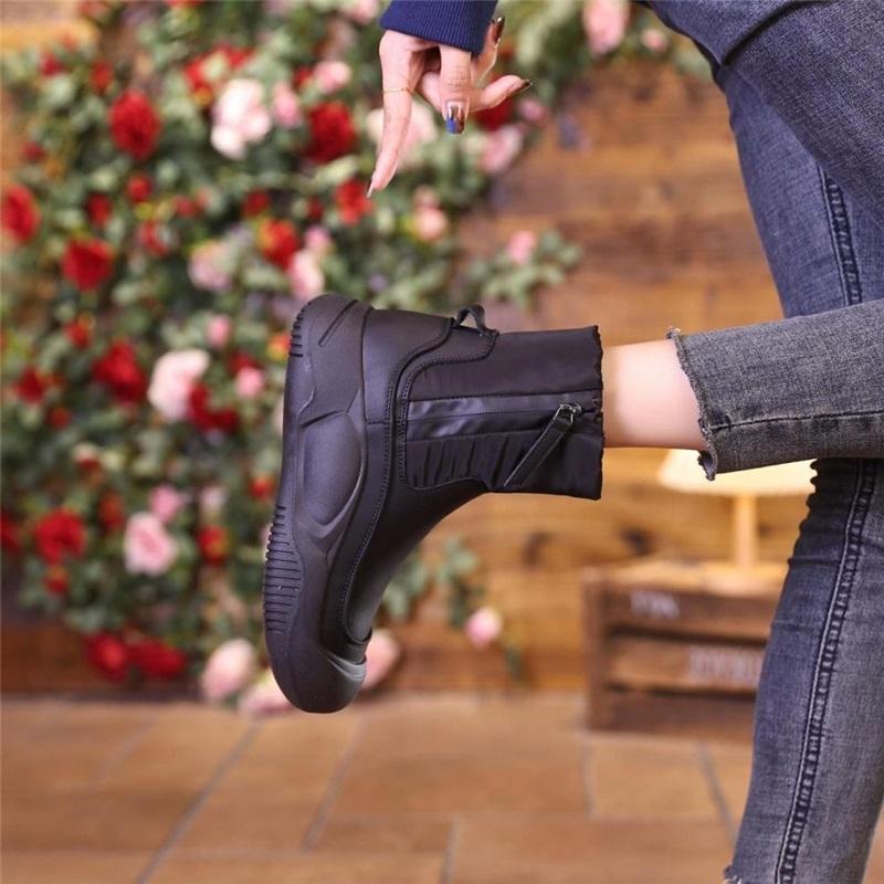 Women's Autumn And Winter Velvet Height Increasing Waterproof Short Boots Cotton Shoes Snow Boots