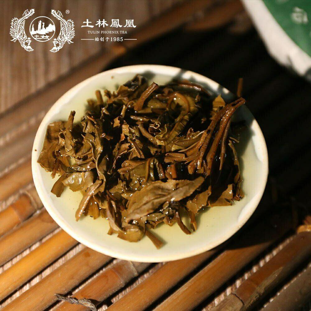 TuLin Phoenix Old Pu Erh Tea 2013 „Special Xiang Bing” 702 Shen Puer Tea 380g