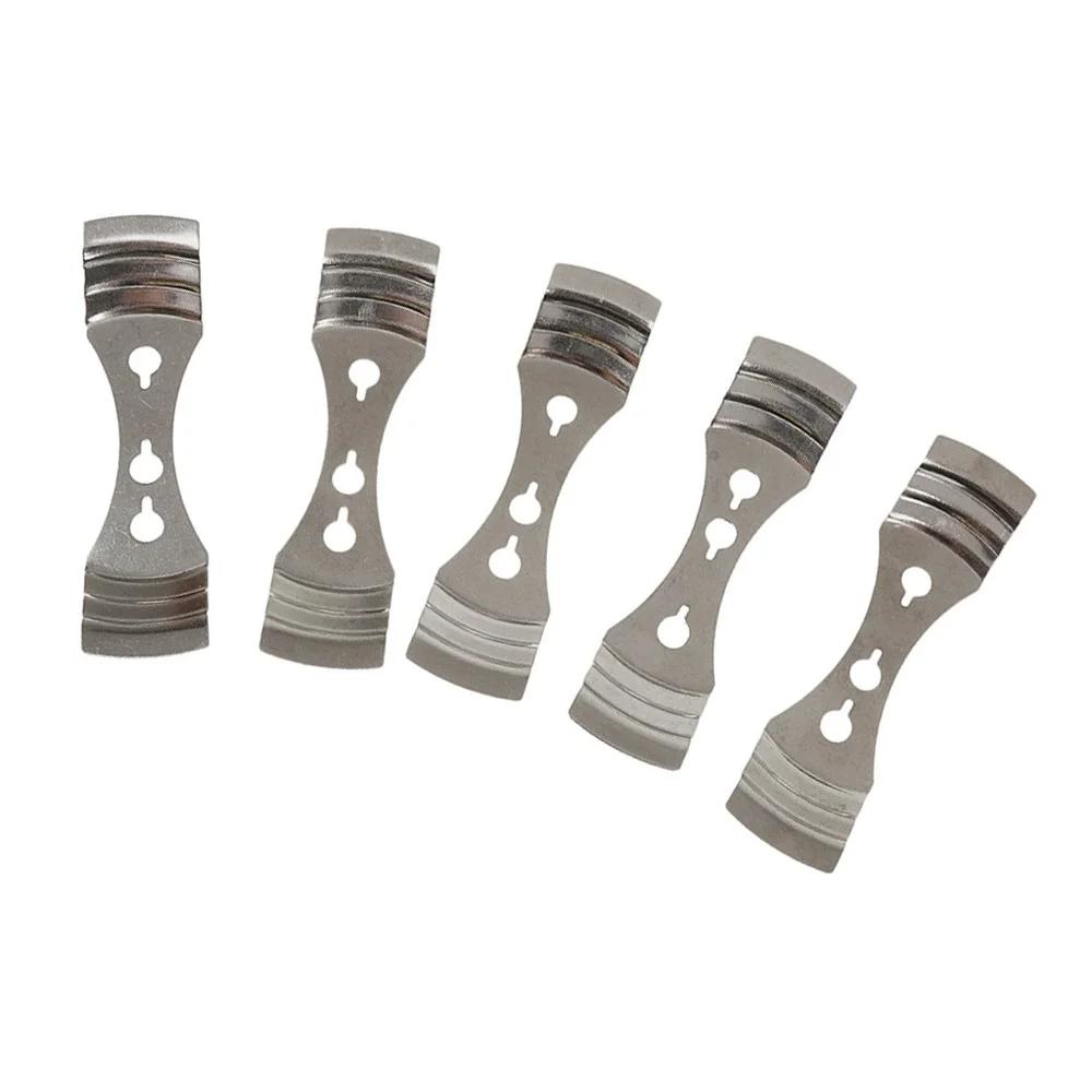 5 Stück Metall Kerzendocht Halter Zentrierhilfe mit drei Löchern DIY Kerzenherstellungszubehör Kerzendocht-Clip