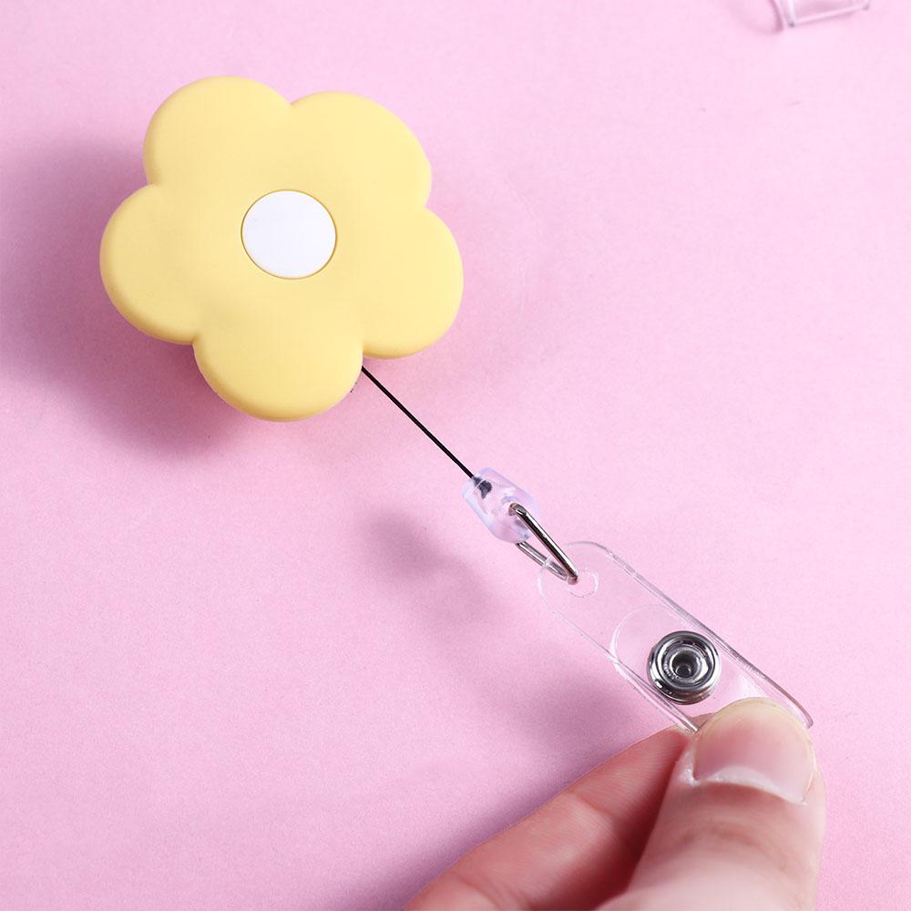 Sponka na pracovní kartu Klip na odznak na hrudník Držák na odznak zdravotní sestry Držák na jmenovku Zatahovací klip na odznak Klipy na ID karty