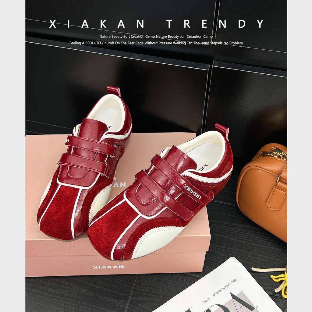 Ballet Style Retro Silver Soft-soled Single Shoes Women's 2025 Autumn New Flat-bottomed Velcro Round Head Lazy Casual Shoes