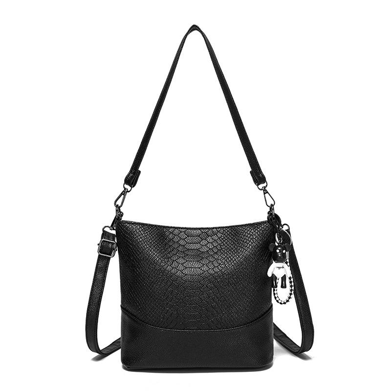 Women's bag wide shoulder strap webbing bag new crocodile pattern trendy new shoulder messenger bag women's bucket bag