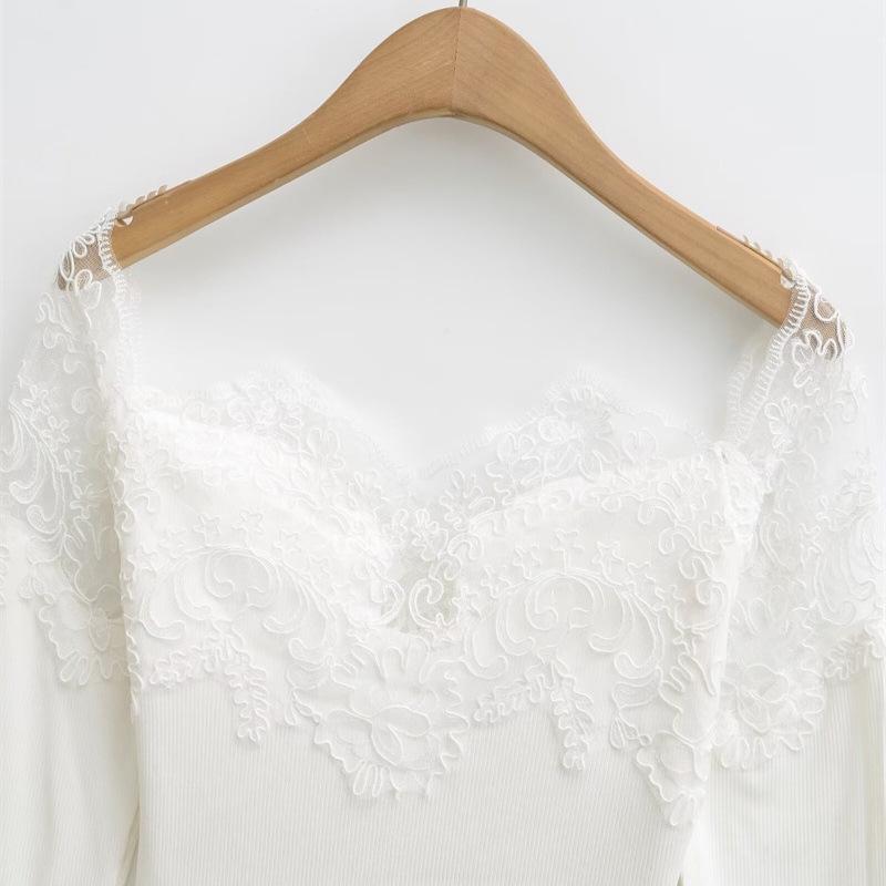 Sweet & Spicy One-Shoulder Lace Long-Sleeve Slim Velvet T-Shirt