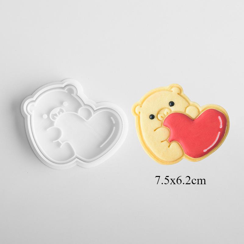 PLA Plastic 3D Cartoon Bear Cookie Mould Valentine's Day Love Baking Mould Fondant Biscuit Cutter Cake Decorating Accessories