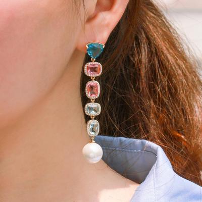 Orecchini con perline lunghe pendenti con zirconi cubici blu rossi scintillanti CMM per le spose