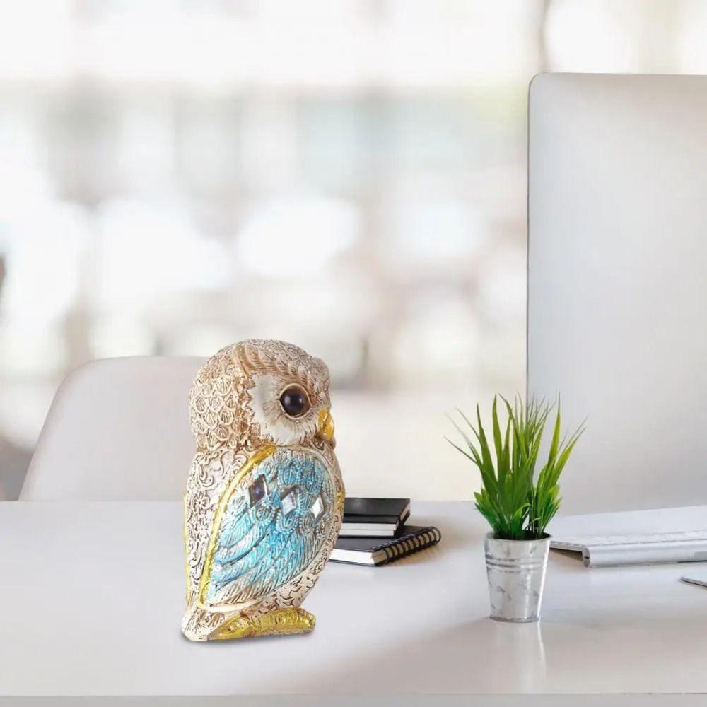 Resin Animal Sculpture Vivid Desktop Ornament Creative Owl Statue  Office