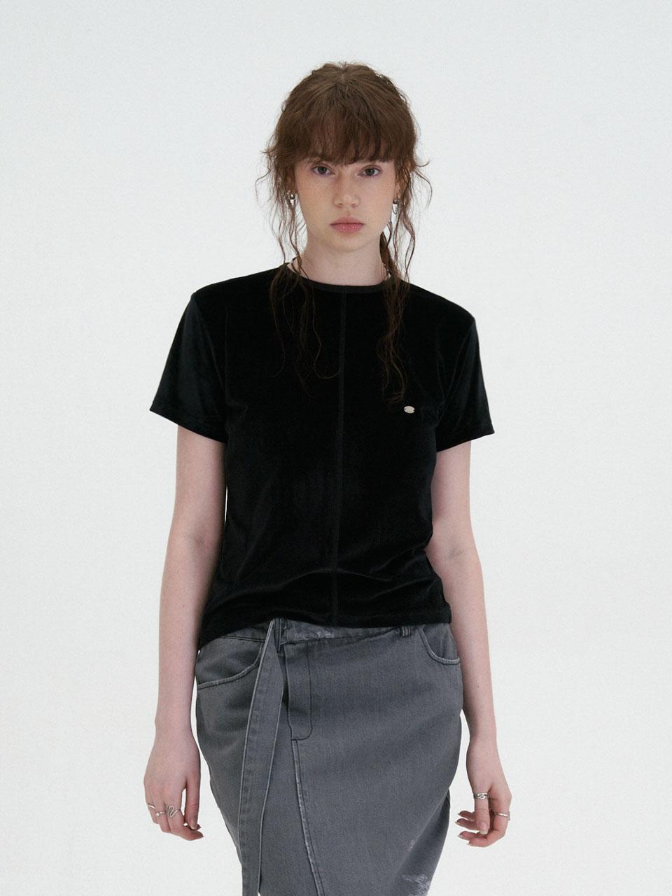 Vivora Velvet Logo T-Shirt (Black) Black