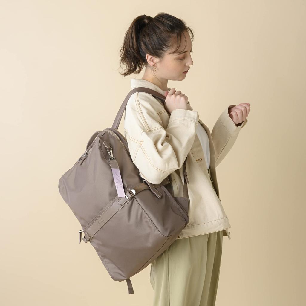 [W&.DayNight] Rikka Square Backpack, Fits B4 Size, Fits 15.6-inch Laptop, No. 11713, 16L, 800g, Women's, Smoky Pink, Commuter