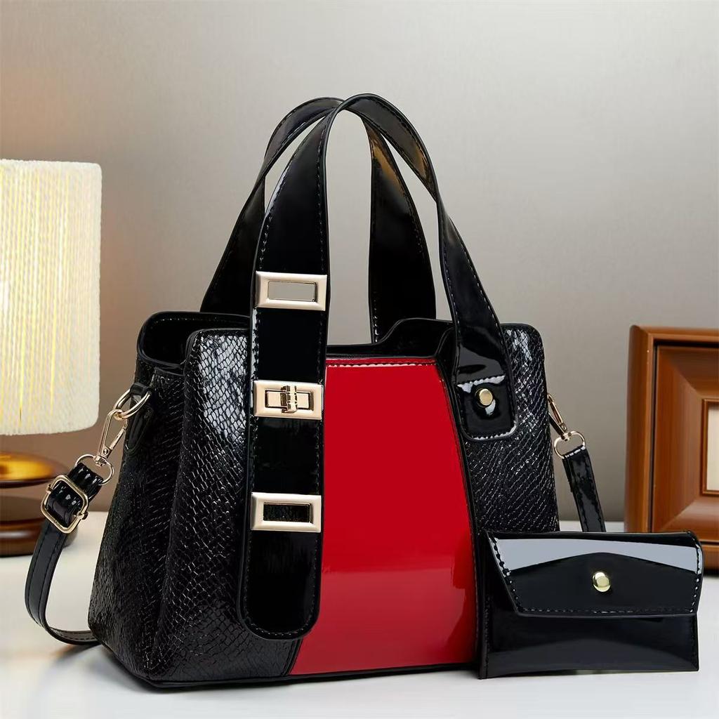 New Spliced Fashionable Snake Skin Pattern Handbag with A Trendy Style Large Capacity and Temperament Single Shoulder Women's Crossbody Bag