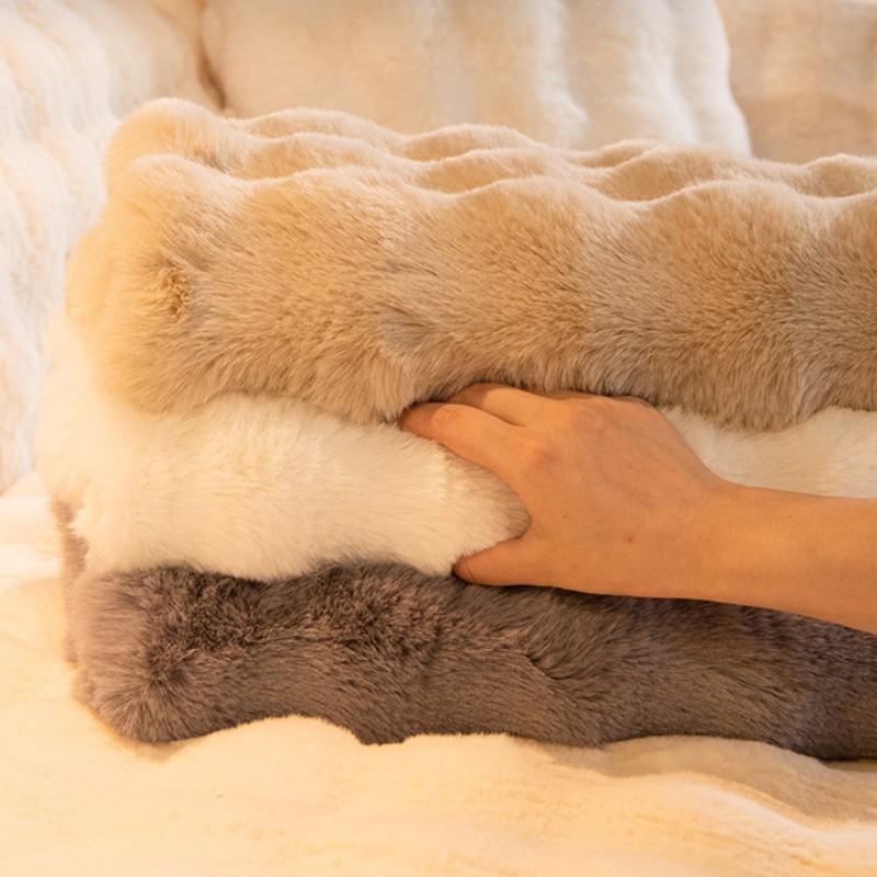 Luxury Faux Fur Plush Sofa Cover Winter Warm Bubble Shaped Couch Towel Cushion Super Soft Fluffy Velvet Slipcovers Home Decor