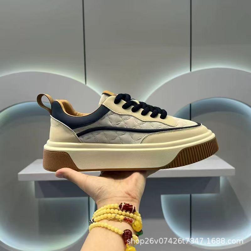 

Оригинальная трендовая мужская обувь повседневная 2025 весна мягкая подошва спортивная обувь для сноуборда европейская станция tide бренд модная мужская обувь повседневная 44 бежевый