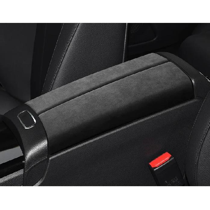 Suede Car Center Console Armrest Case Lid Cap Cover Panel For Mercedes Benz A GLA GLB Class W177 V177 X247 H247 -2024