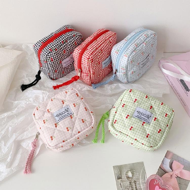 Cherries Decoration Sanitary Pad Storage Bag Water Resistant Practical Polyester Organizer For Travel Cosmetic