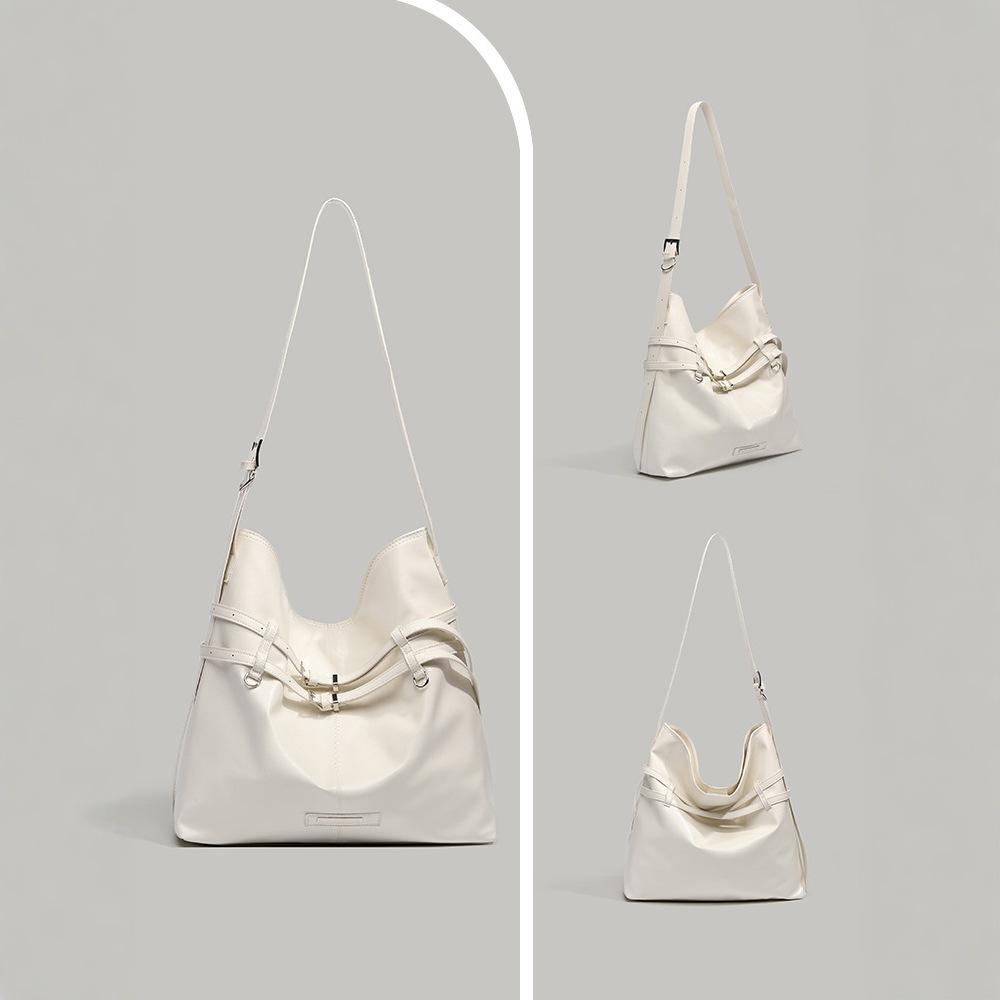 Korean Niche Design Motorcycle Bag High-End Large Capacity Tote Bag New Oil Wax Leather Wrinkled Drawstring Crossbody Bag