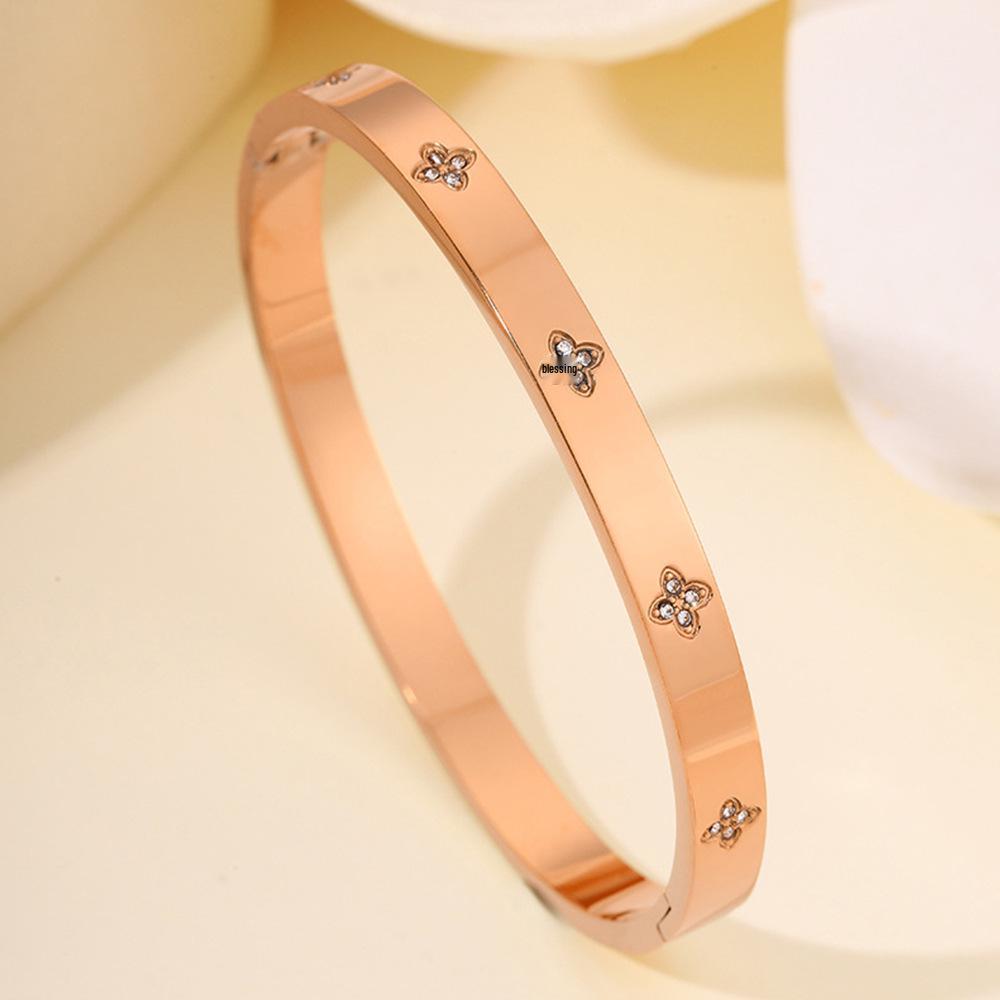 Europäisches & Amerikanisches Luxus Zirkon Stern Armband: Vielseitige, Elegante, Lichtechte Mode für Damen