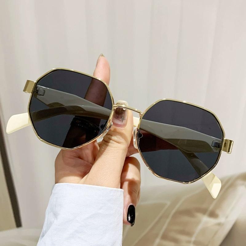 Fashion Polygonal Metal Frame Sunglasses New Retro Sunglasses Women Men Luxury Brand Designer Decorative Sun Glasses Uv400