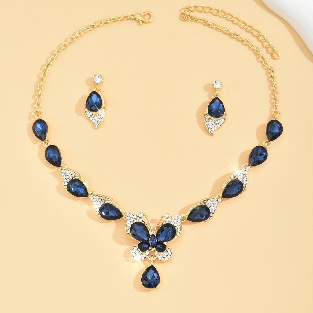 Exaggerated Necklace and Earrings Set