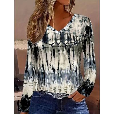Women's Casual Long Sleeved T-shirt 3D Printed V-neck Retro Elegant Long Sleeved Women's Fashionable Pullover