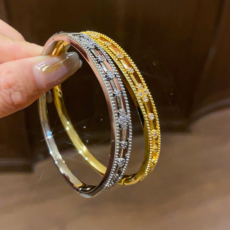 18K Gold Plated Zircon Twill Bangle: Exquisite, Versatile Luxury Bracelet for Women