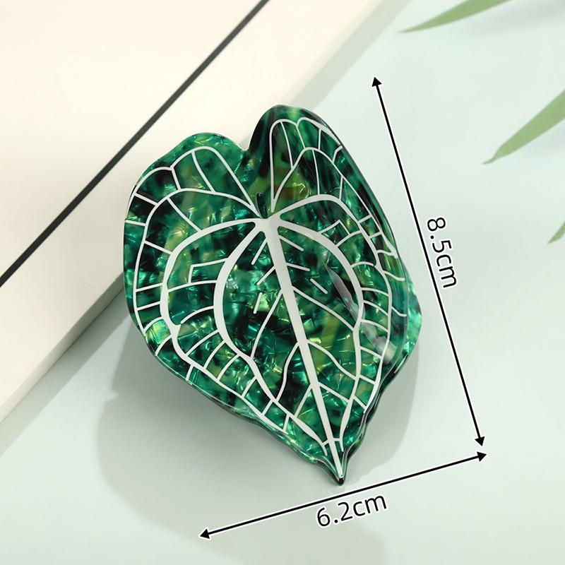 Elegant Hair Clips with Leaf Design Eco-friendly Acetate Material
