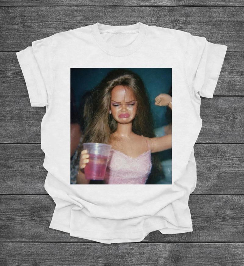 Funny Doll Girl Party Graphic Tee Meme Vintage Shirts Retro 90s Style Doll Face Meme Shirt For Unisex Unisex