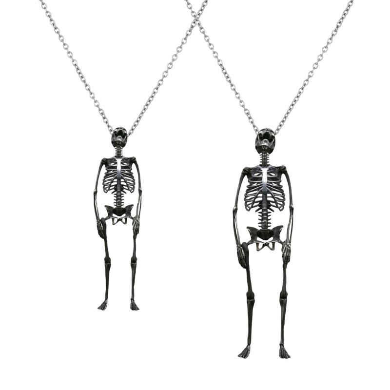 Edgy Skull Pendant Necklace Fashionable Skeleton Neckchain Street Culture Inspired Clavicle Chain for Trendsetters