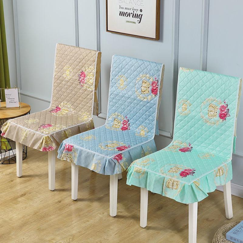 One Piece Seat Cover Quilted Checkered Skirt Hem Seat Covers Multiple Styles of Seat Cushions, Dust-proof and Anti Slip Chair Protective Covers