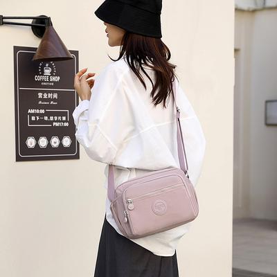 New Women's Fashion Trend Shoulder Bag Outdoor Casual Messenger Bag Multi-layer Mother Bag