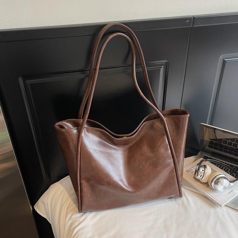 Large-capacity Bag Women's Autumn and Winter Versatile 2025 New Soft Leather Shoulder Bag High-quality Texture Commuter Tote Bag