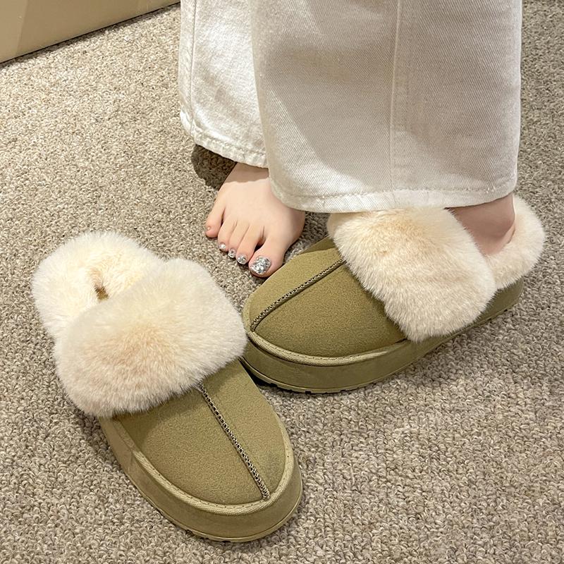 Fashion Women's Thick Sole Plush Warm Slippers Non Slip Faux Fur Winter Shoes for Women 2025 Comfort Fluffy Platform Slippers Plus Size