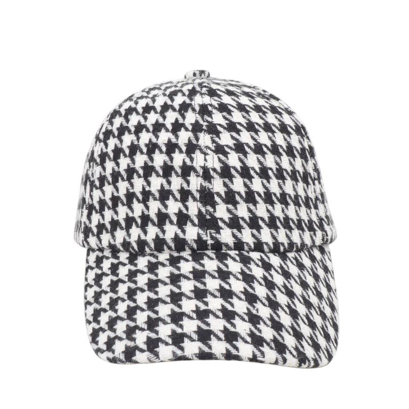 Korean Style Houndstooth Duckbill Cap - Trendy Spring/Summer Plaid Sun Hat for Women